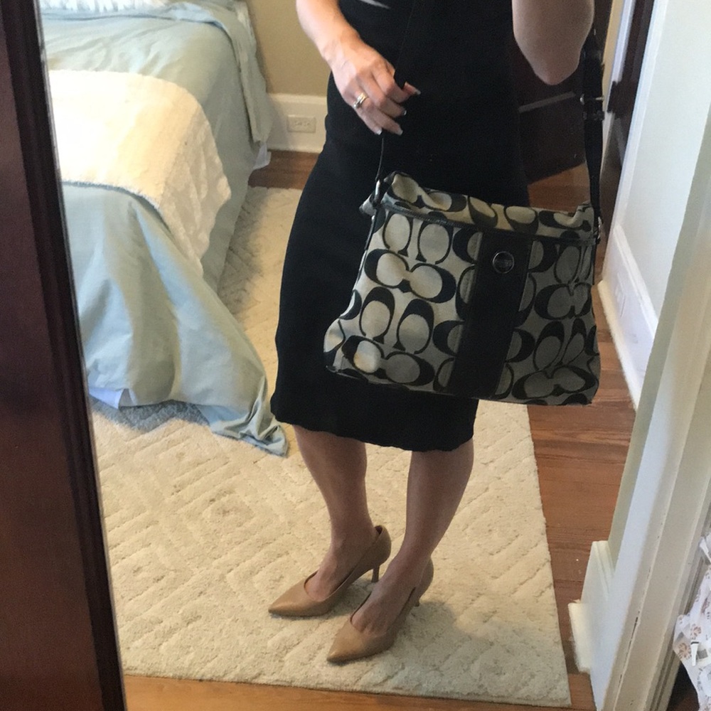 Coach Purse - Picture 3 of 3